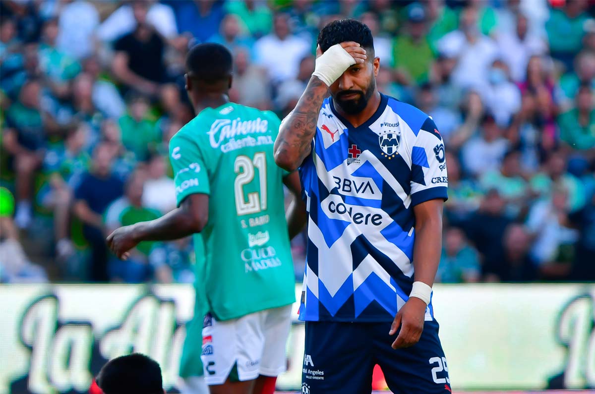 Rodrigo Aguirre. Incluso con Necaxa logró hacer 12 anotaciones, más de las nueve que consiguió con Rayados. Una racha negativa que no se veía desde hace cinco años cuando militaba en el Botafogo y había tenido una sequía importante como goleador. Se va de Monterrey con más de un año sin poder anotar.
