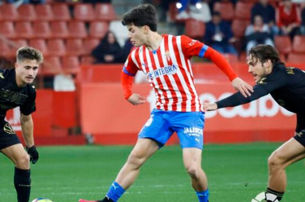 Dani Queipo, promesa del Gijón que se niega a jugar en Santos Laguna