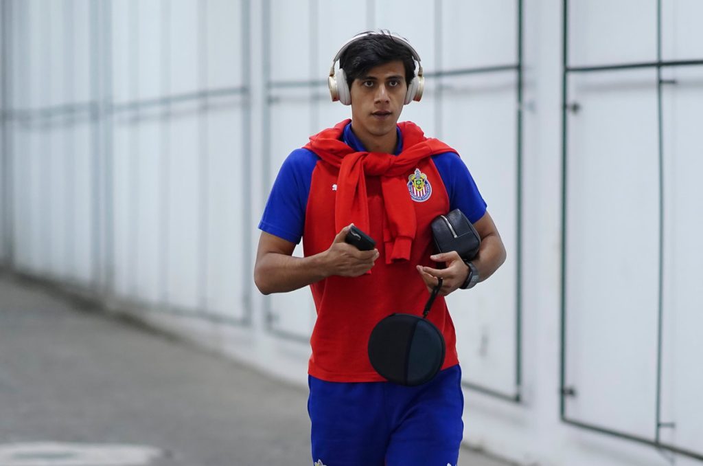 José Juan Macías sigue con la incertidumbre para saber el futuro de su carrera