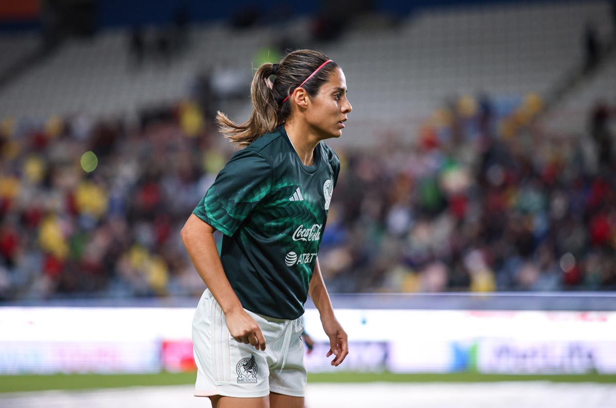 Kenti Robles apunta a las Águilas del América