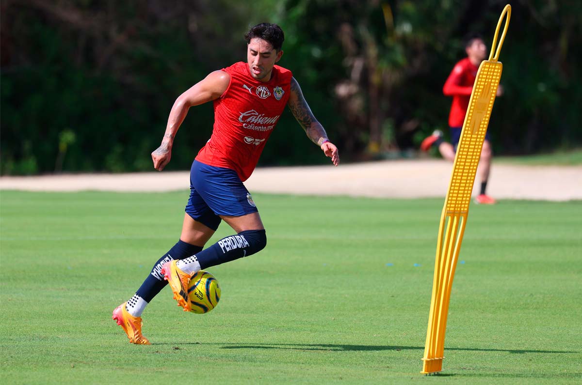 liga-mx-futbol-de-estufa-apertura-2024-omar-govea-chivas
