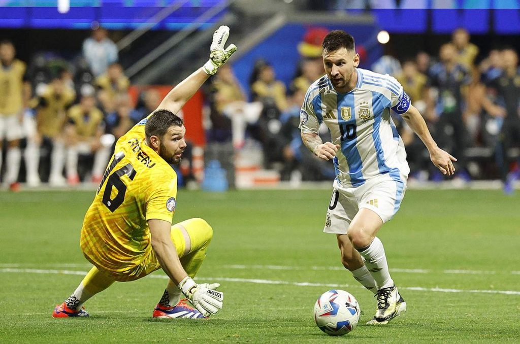 Argentina debuta con victoria en su regreso a Copa América