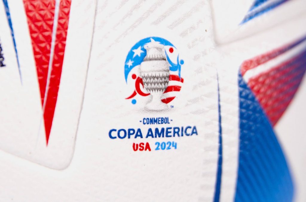 PUMA presenta el balón oficial de la Copa América 2024 1
