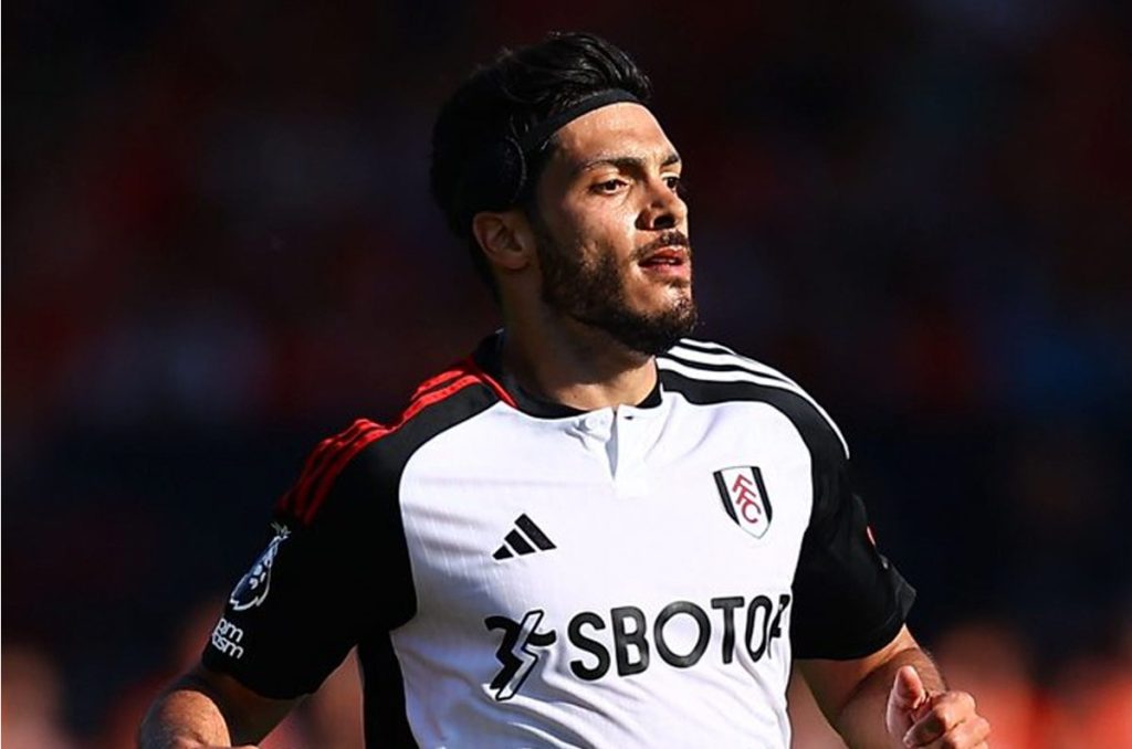 Raúl Jiménez, entre regreso a América o Turquía