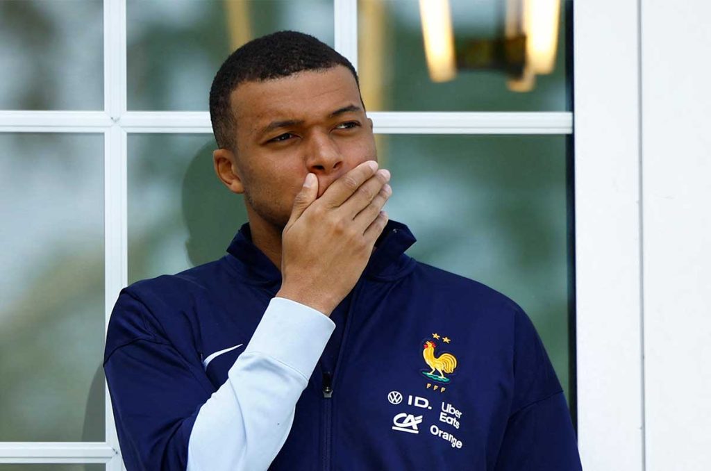 Real Madrid oficializa la llegada de Kylian Mbappé