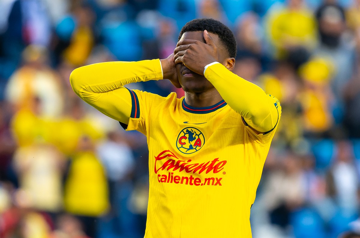 América sufre el arbitraje de USA ante Chelsea; penal polémico y lo pierde de vestidor