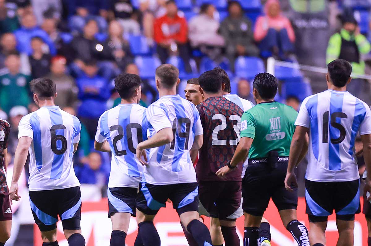 Argentina pierde con gol anulado una hora después de anotarlo, cuando agregaron 15 minutos; ¿qué pasó en su debut de los Juegos Olímpicos en París 2024?