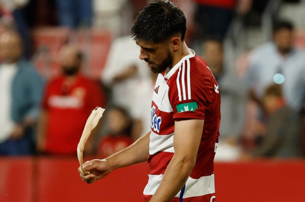 Bruno Méndez del Granada se sumará como defensa de los Diablos Rojos de Toluca