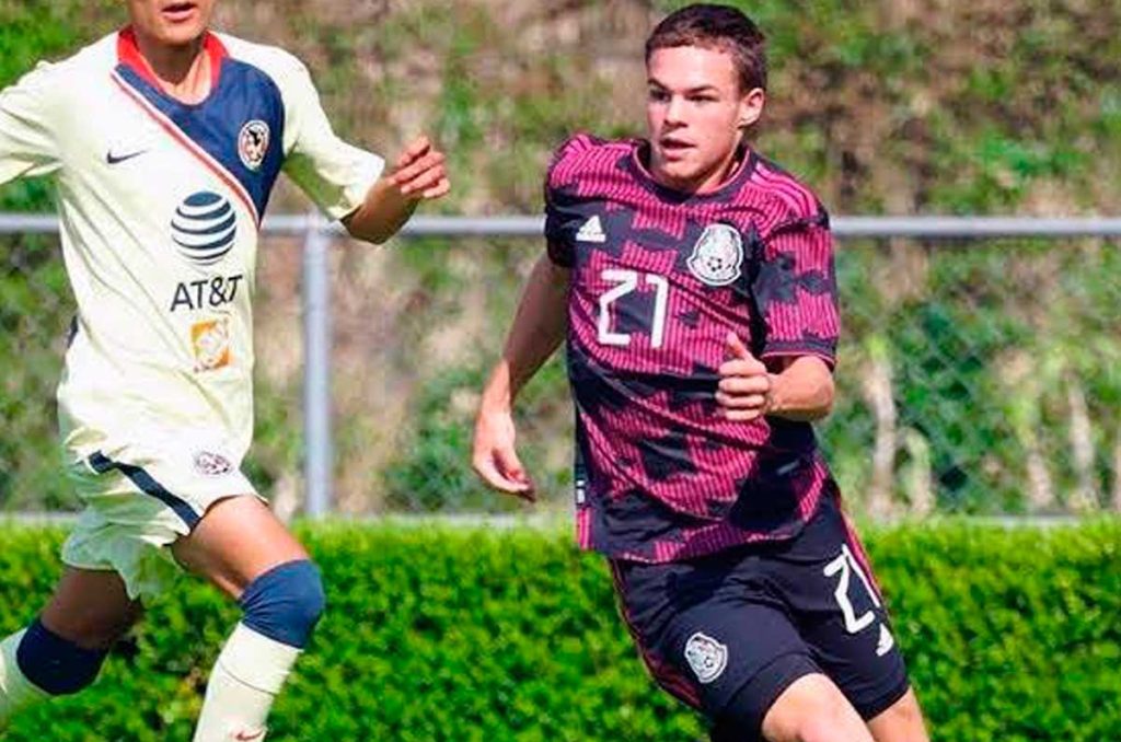 Chance Cowell ha jugado algunos partidos con la camiseta de la Selección Mexicana