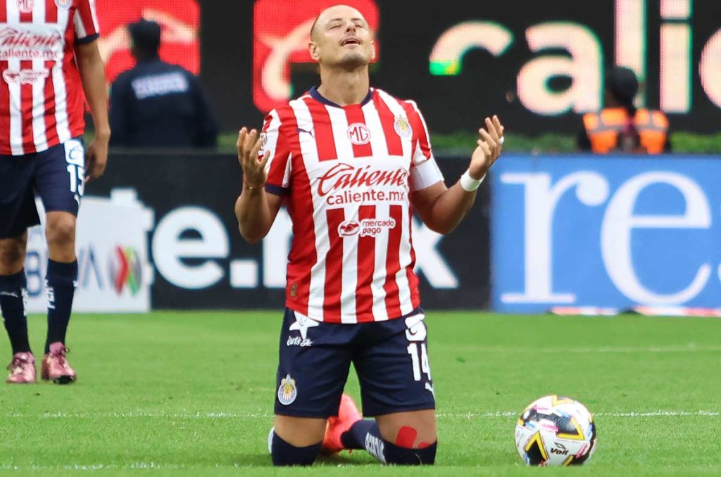 Chicharito no ha tenido un buen rendimiento en las Chivas hasta el momento