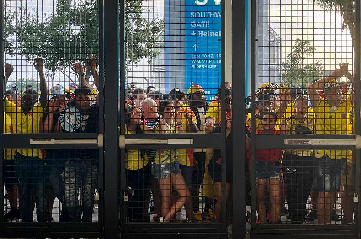 ¿Qué causó el retraso en la final de la Copa América entre Argentina y Colombia?