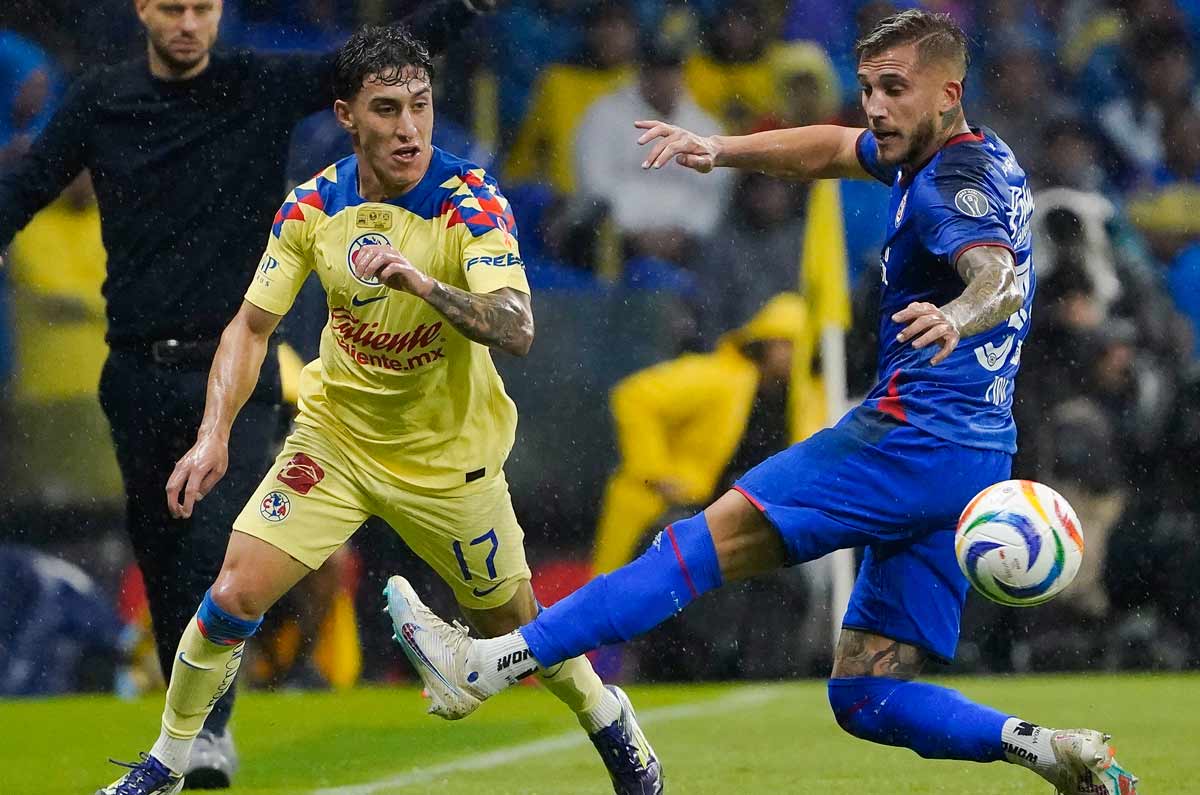 Cruz Azul busca a Alejandro Zendejas; América quiere a Gonzalo Piovi