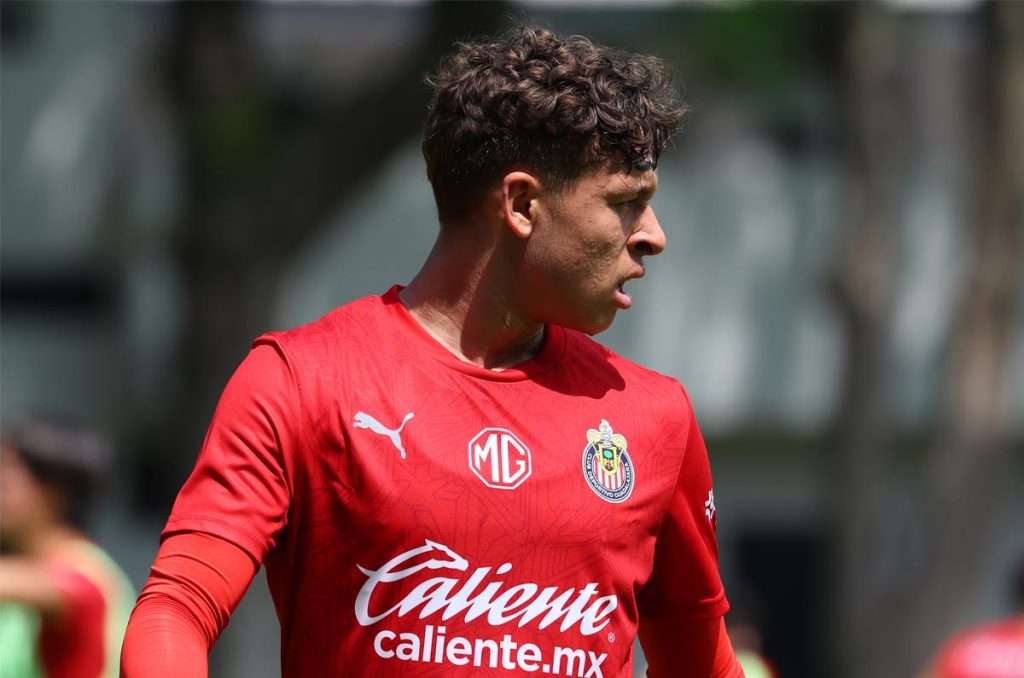 ¿Cuánto invirtió Chivas en fichajes este Apertura 2024?