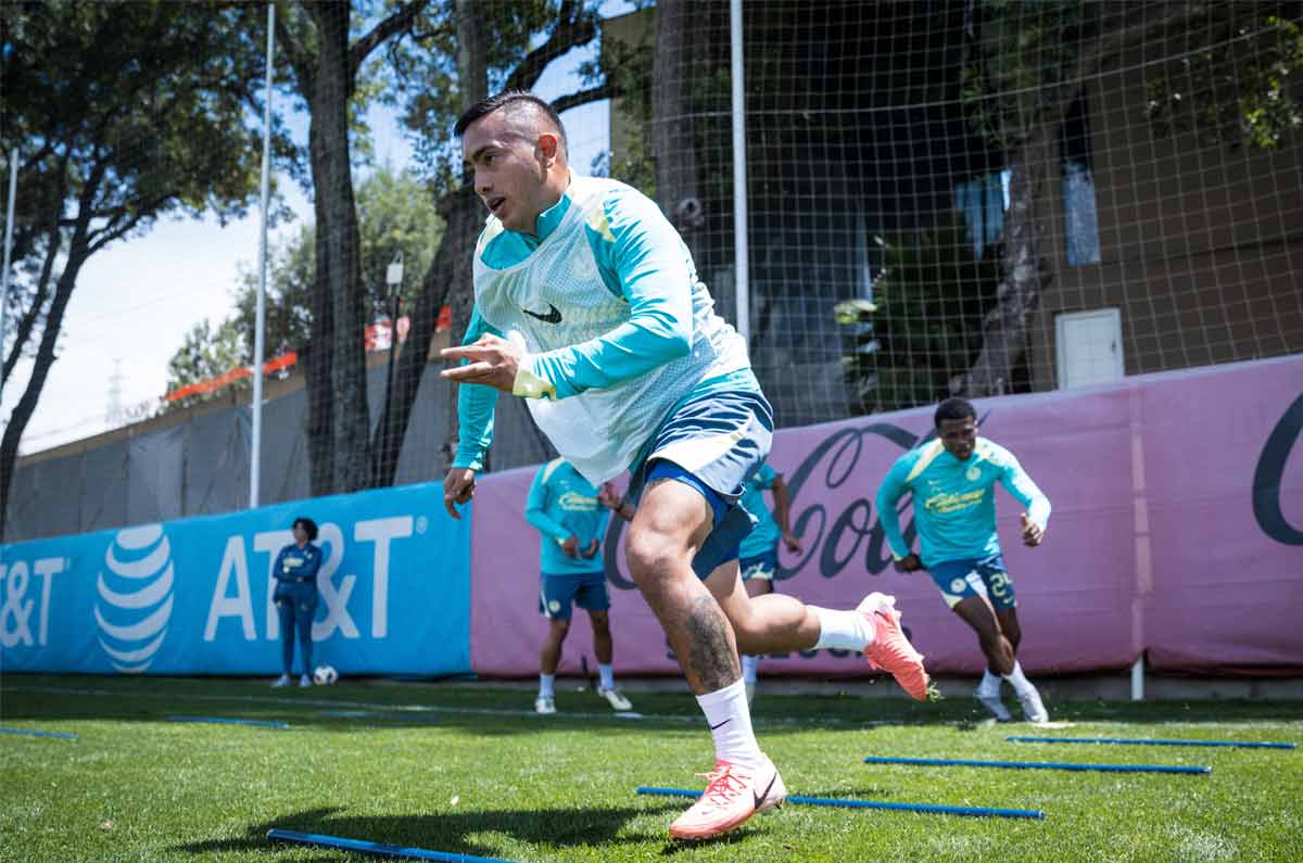 Erick Sánchez. Las Águilas pagaron una cantidad de 9.7 millones de dólares por el canterano de los Tuzos de Pachuca. 
