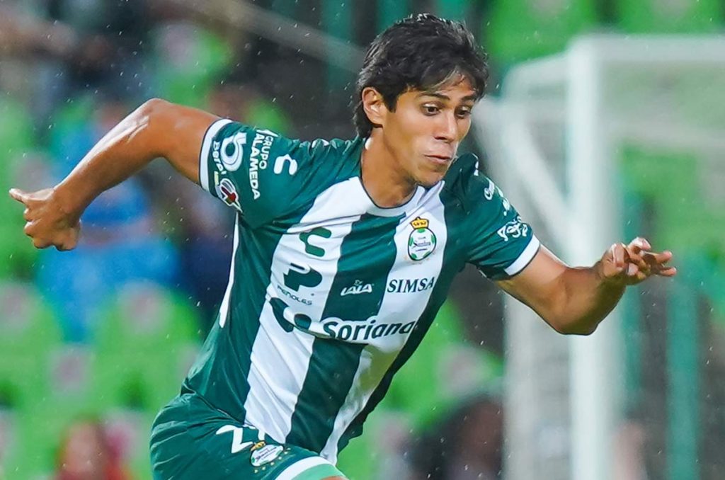 José Juan Macías no puede dejar las lesiones atrás y esto ha afectado su carrera