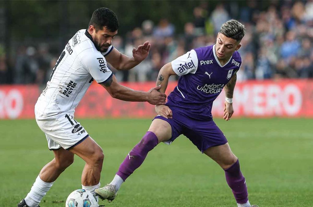 ¿Quién es Anderson Duarte? Joya charrúa que negocia Atlas 0