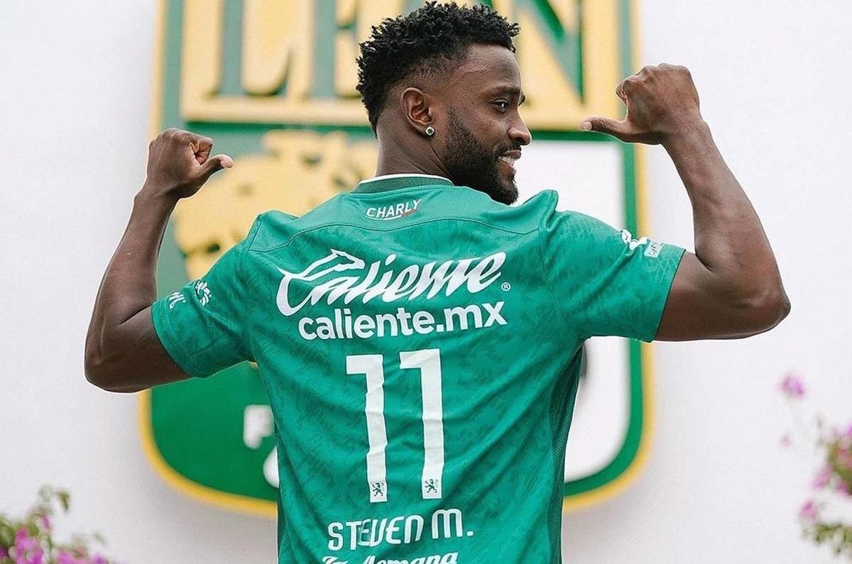 Stiven Mendoza. Un extremo izquierdo colombiano que llega al Club León y lo hace luego de haber jugado en el Adana Demirspor. Lo hizo como un fichaje totalmente libre. 
