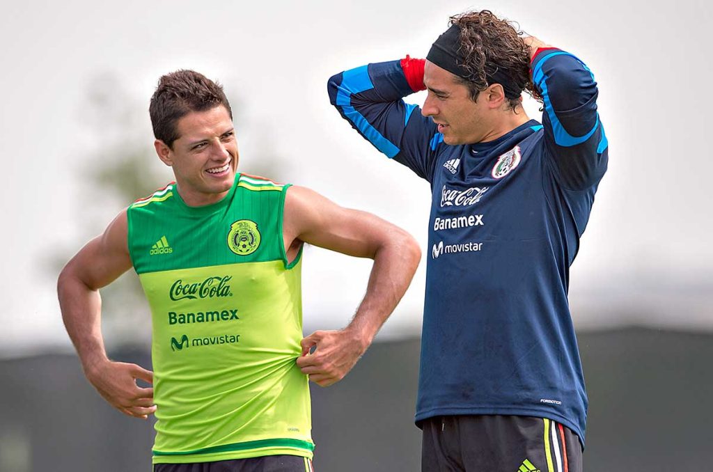 Chicharito y Ochoa, con el Mundial 2026 como objetivo para retirarse