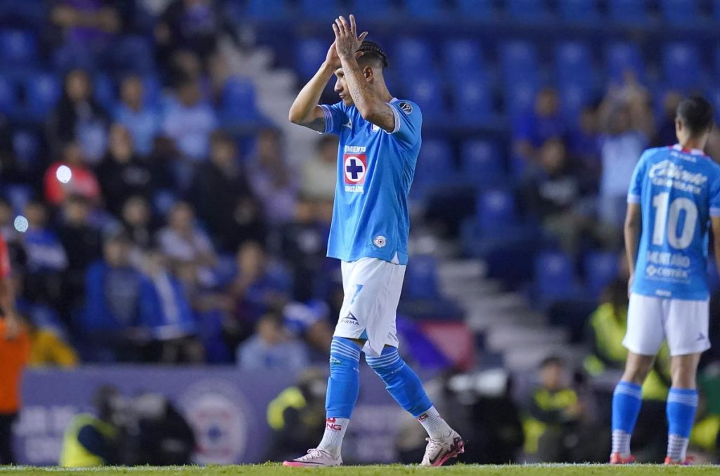 Cruz Azul tiene al sustituto de Uriel Antuna