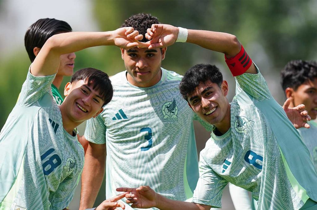 Eduardo Arce con una marca perfecta con México Sub-20 0