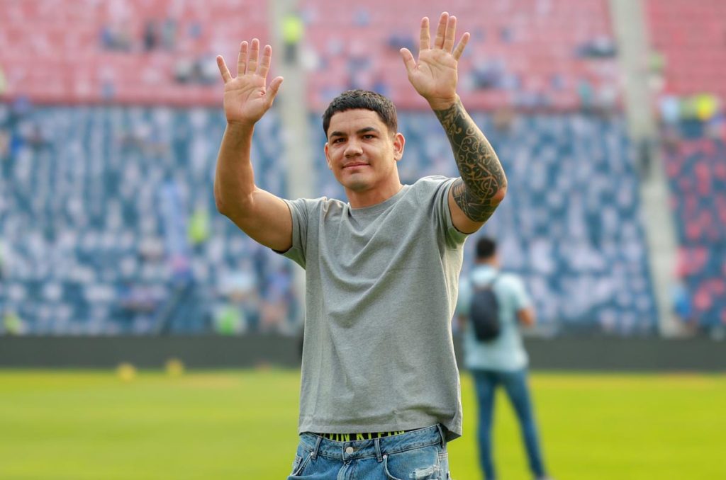 En Cruz Azul se acerca el regreso de Toro Fernández