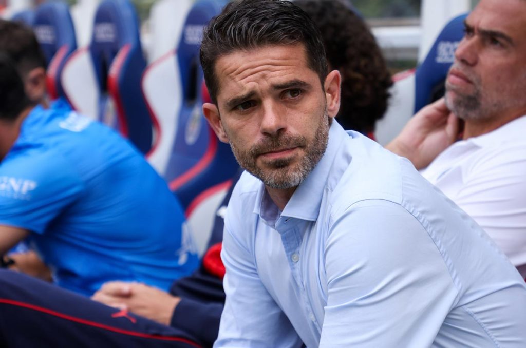 Fernando Gago puede irse pronto de las Chivas de Guadalajara en este mismo Apertura 2024
