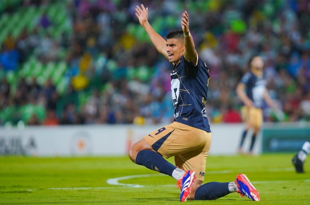 Guillermo Martínez fue más caro que estas figuras de Pumas