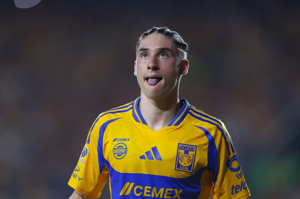 Marcelo Flores tuvo problemas para poder despegar con los Tigres UANL