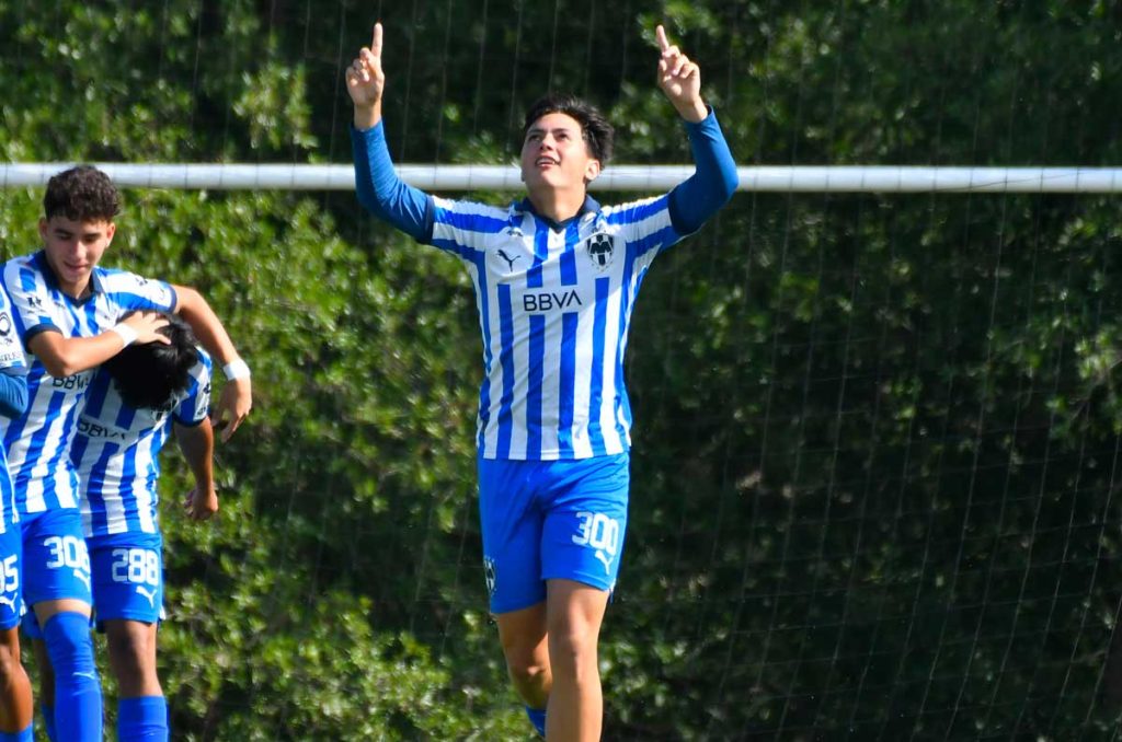 Otra generación De Nigris se alista para jugar en Rayados de Monterrey