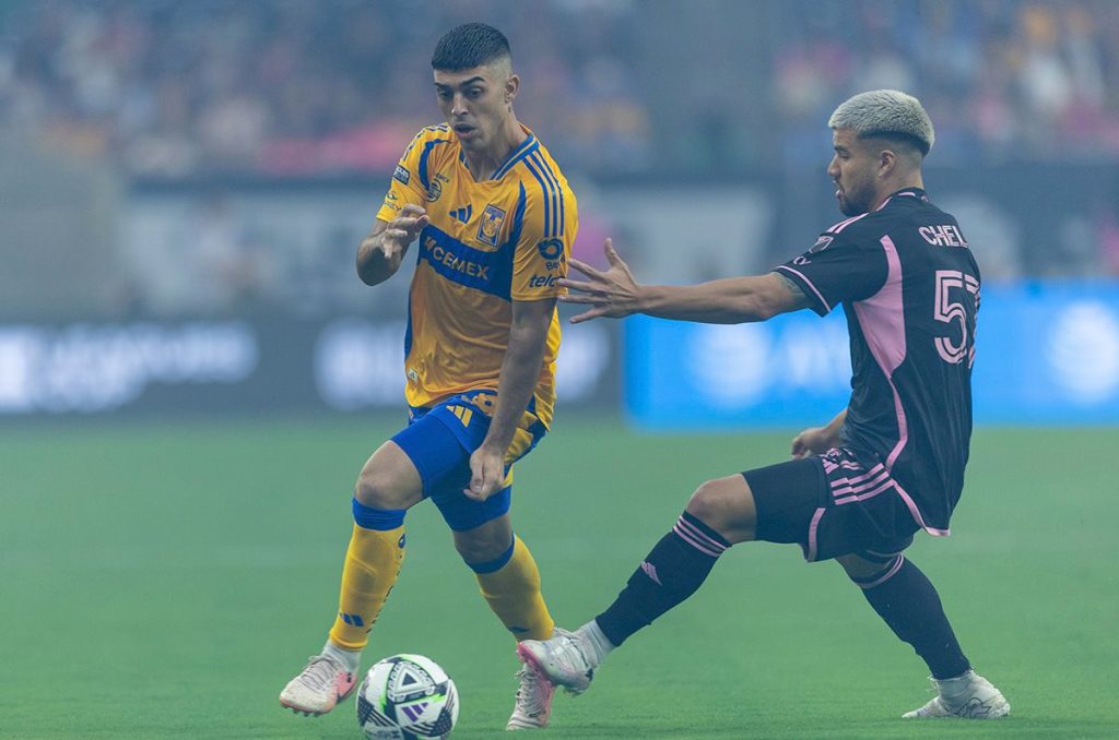 Tigres vence a un Inter Miami sin estrellas y se adueña del liderato