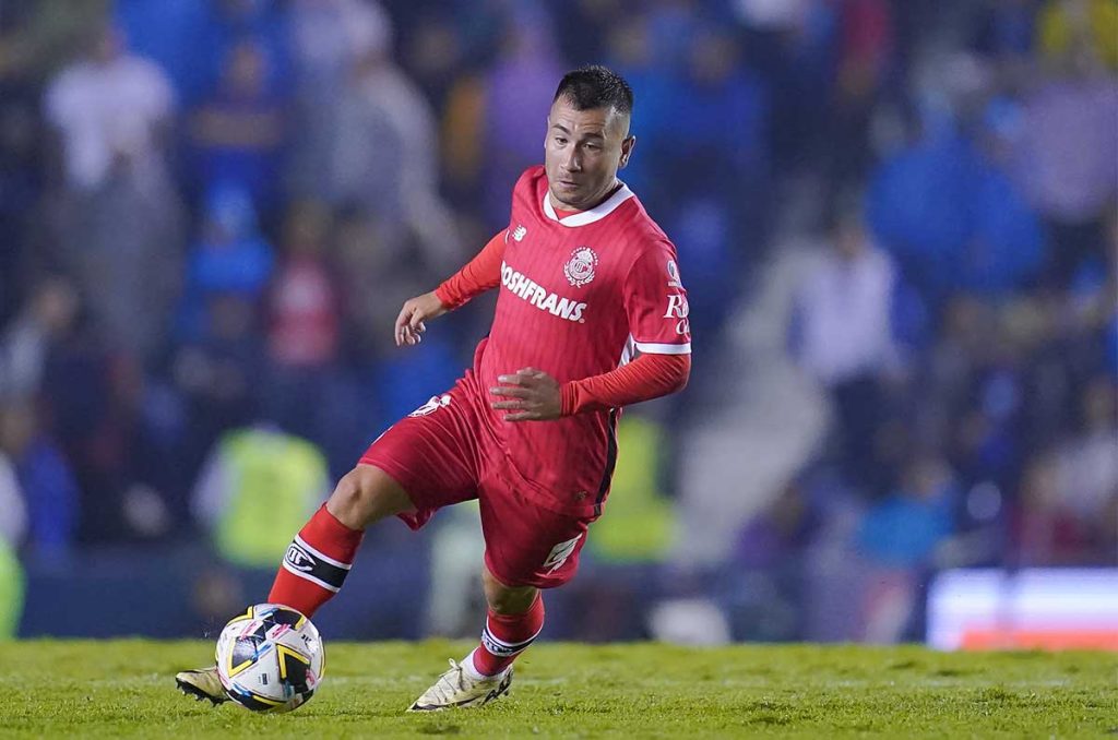 Toluca también puede sufrir la baja de Jean Meneses