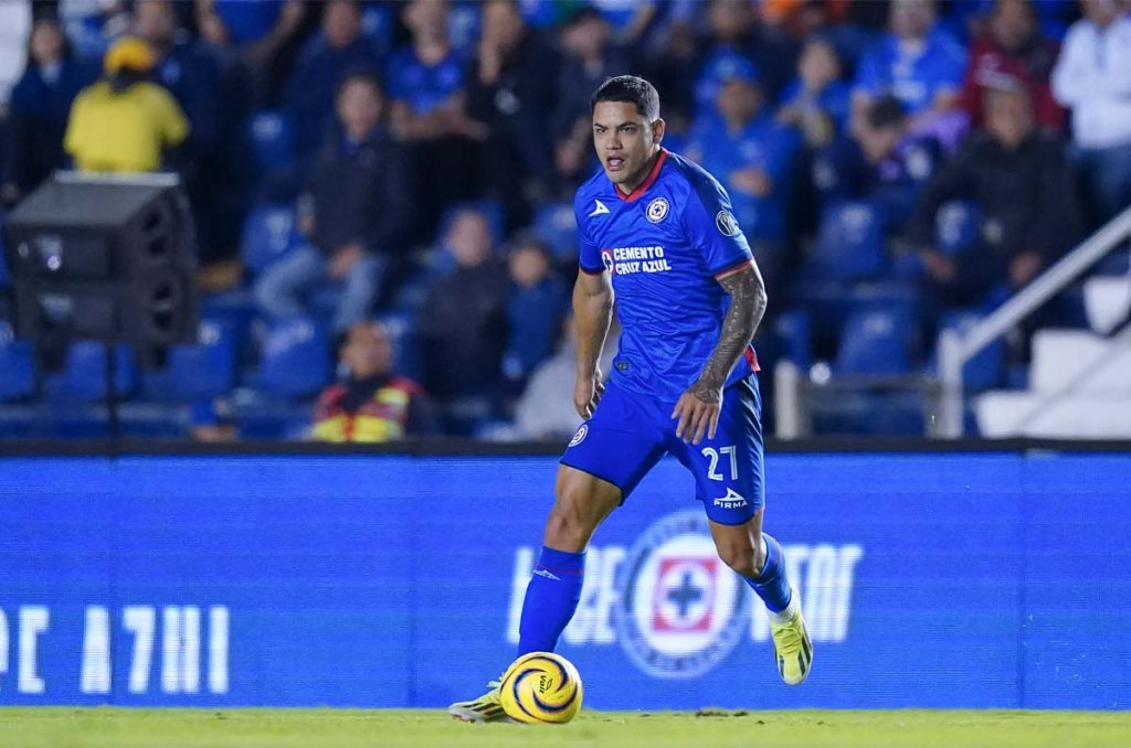 Gabriel Toro Fernández está cada vez más cerca de volver con Cruz Azul