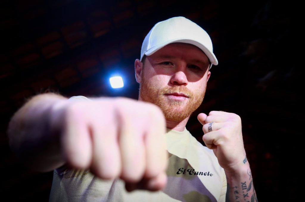 Canelo Álvarez cuenta con una gran fortuna y ha sabido diversificar sus negocios más allá del boxeo