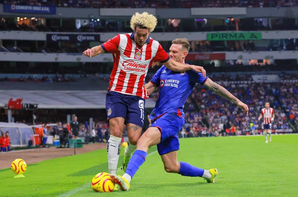 Cruz Azul vs Chivas se enfrentan por la Jornada 9 del torneo Apertura 2024 en la Liga MX