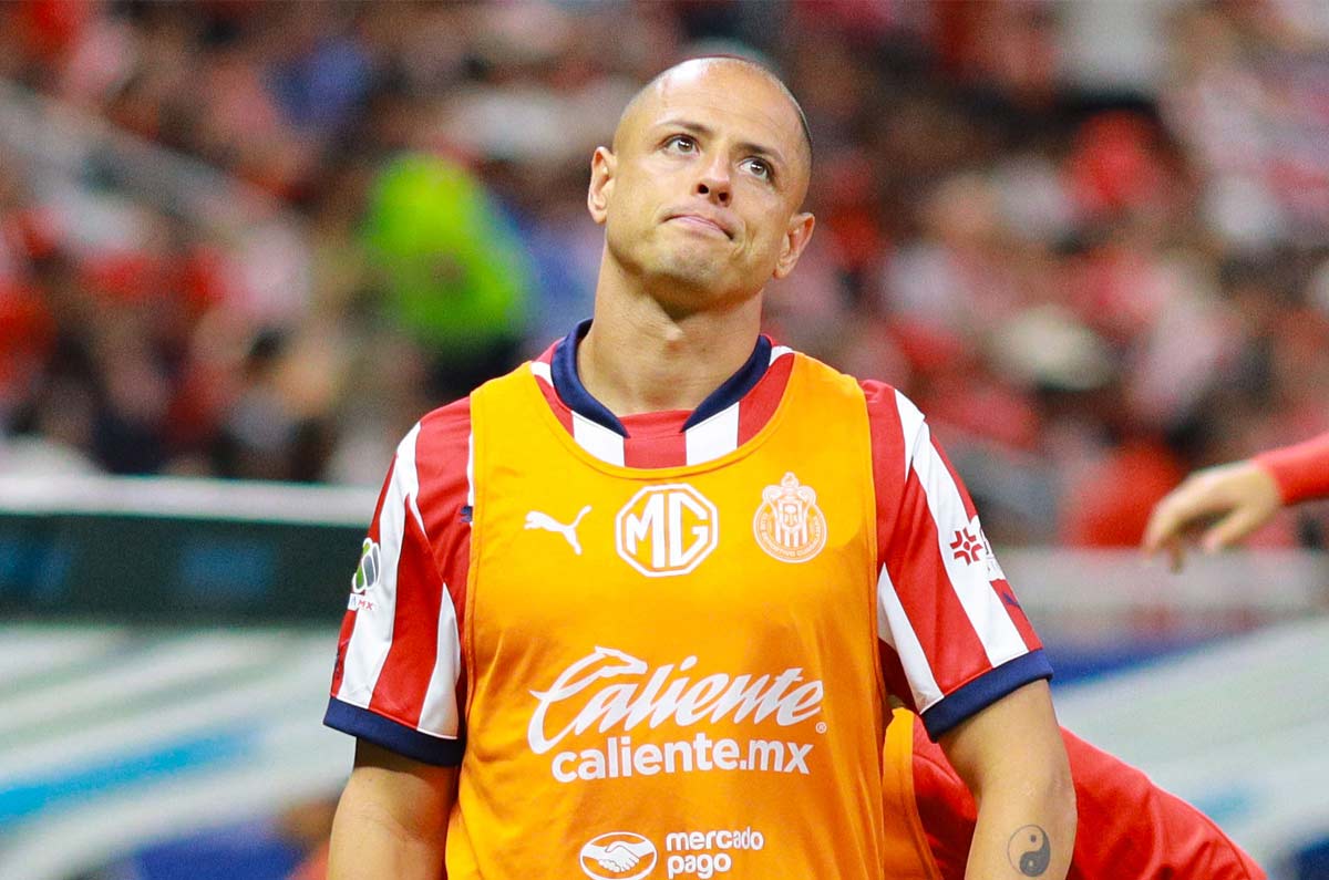 fernando-gago-molesto-por-trato-especial-a-chicharito-en-chivas