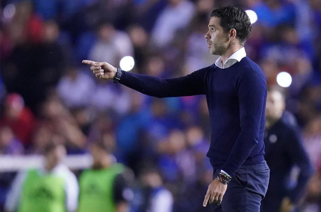 Fernando Gago se apunta como técnico de Boca Juniors; dejaría a las Chivas de Guadalajara