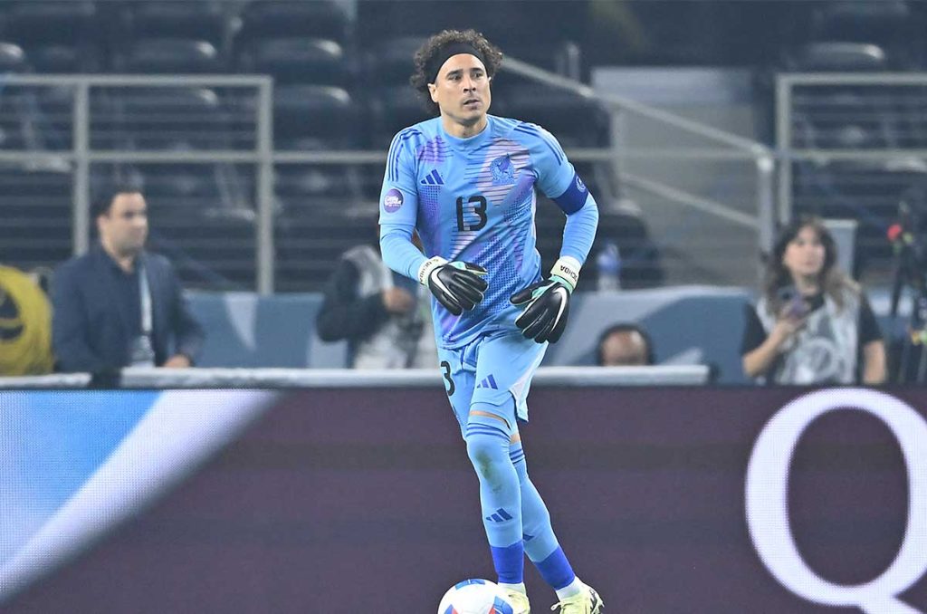 Guillermo Ochoa engrosa la lista de mexicanos en Portugal