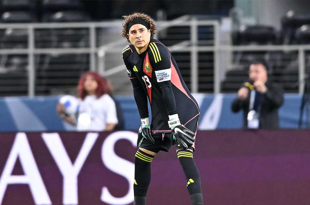 Memo Ochoa, al AVS de Portugal, equipo con apenas un año de historia y ya en Primera ‎