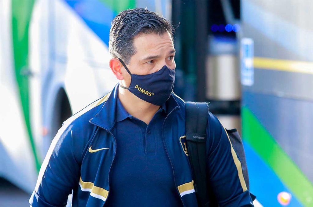 Israel López revela porque salió de los Pumas de Andrés Lillini 0