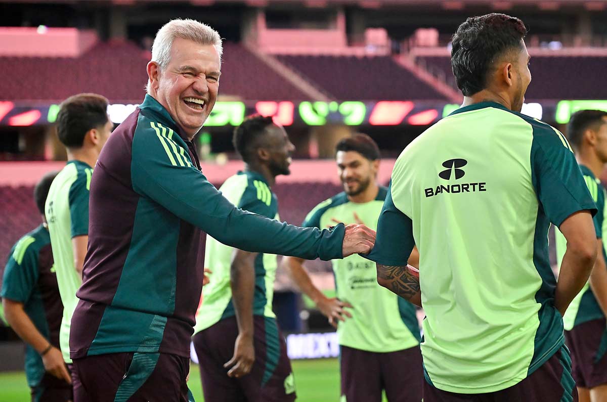 Javier Aguirre gana una batalla a Estados Unidos y lo convence de elegir a México