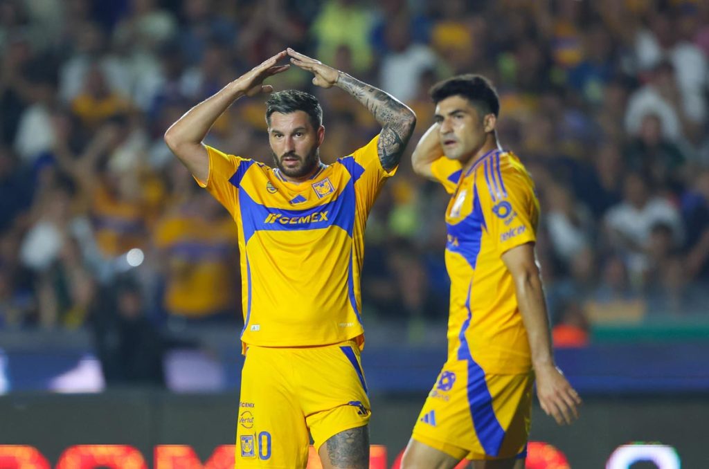 Nico Ibáñez no ha conseguido ser el complemento de André-Pierre Gignac