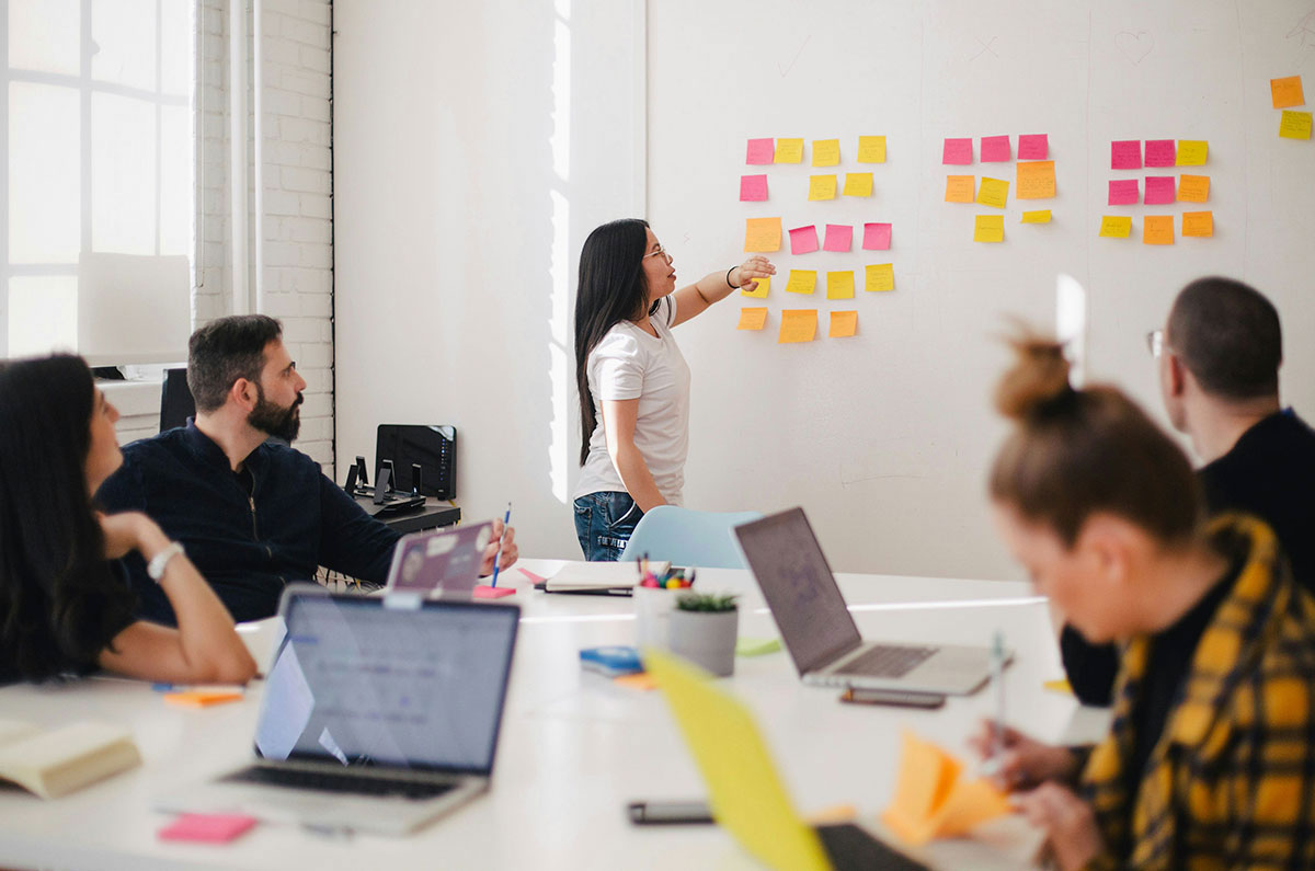 Cómo crear un programa de incentivos laborales alineado con los objetivos de tu empresa
