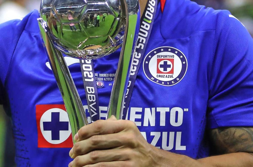 Campeón con América y Cruz Azul anuncia su retiro
