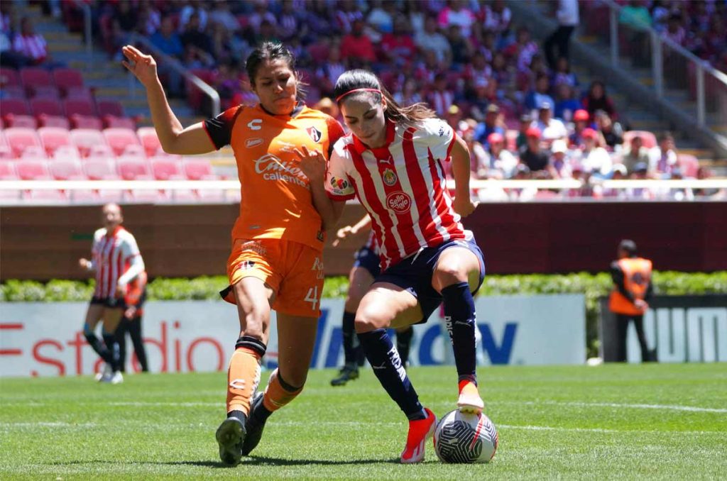 Atlas vs Chivas juegan la Jornada 15 del torneo Apertura 2024 dentro de la Liga MX Femenil