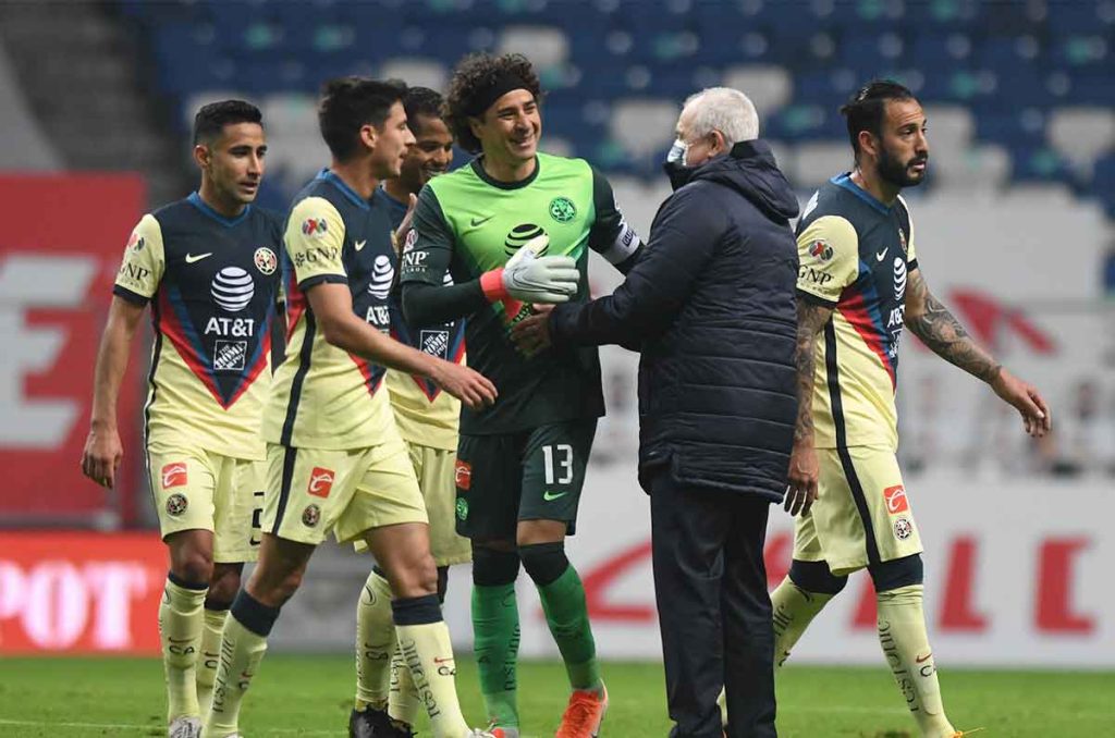 ¡Cómo en el Mundial de 2010! Javier Aguirre deja en la banca a Guillermo Ochoa 0