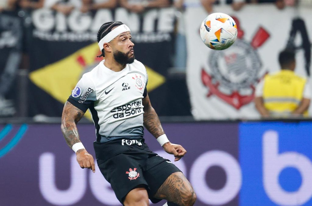 El bombazo que se le escapó a Rayados de Monterrey en verano podría quedar libre