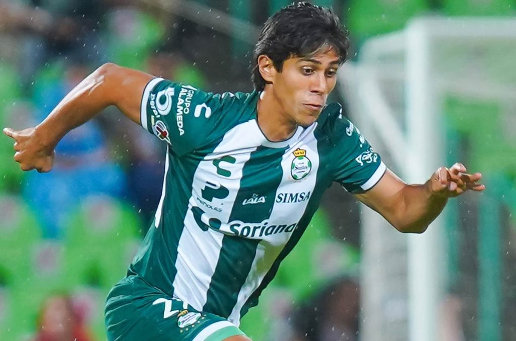 José Juan Macías la ha pasado bastante mal en su paso por Santos Laguna