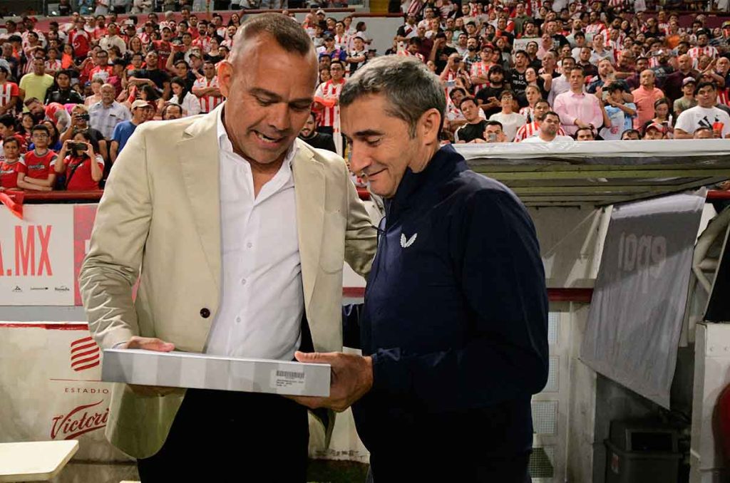 No brilló en Necaxa, se ha consolidado como campeón en Colombia