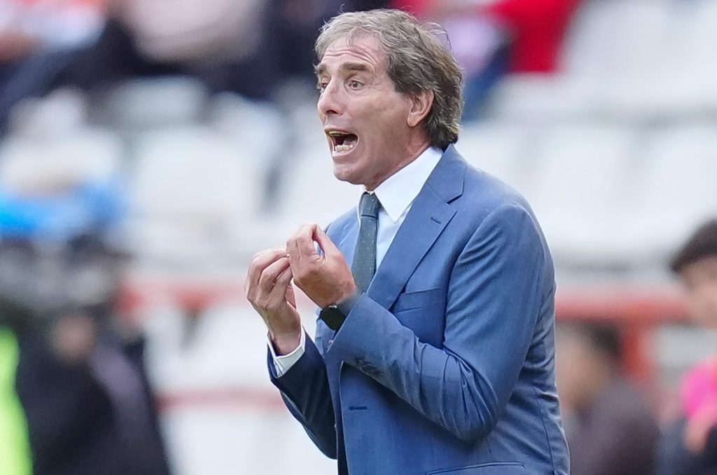 Pachuca le pone precio a Guillermo Almada