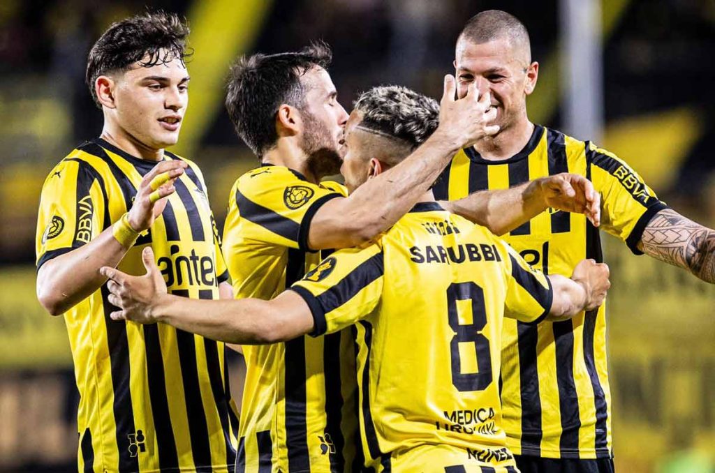 Peñarol tiene millones de dólares pendientes con la Liga MX